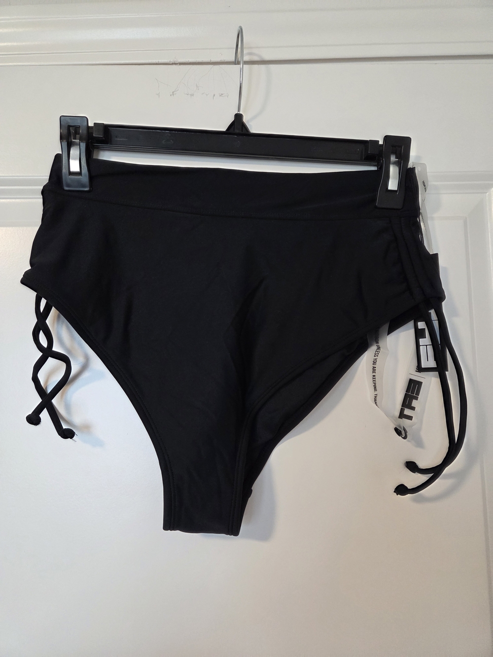 TAE Black Underwire Bikini Top with Adjustable Straps - Picture 6 of 10